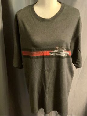 Gray Mustang Graphic Crewneck T-Shirt
